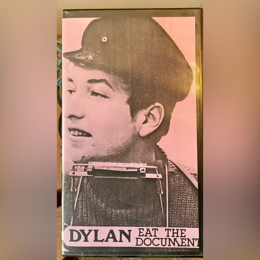 Bob DYLAN  VHS  EAT THE DOCUMENT 1966 European Tour Film. Like new Great VHS